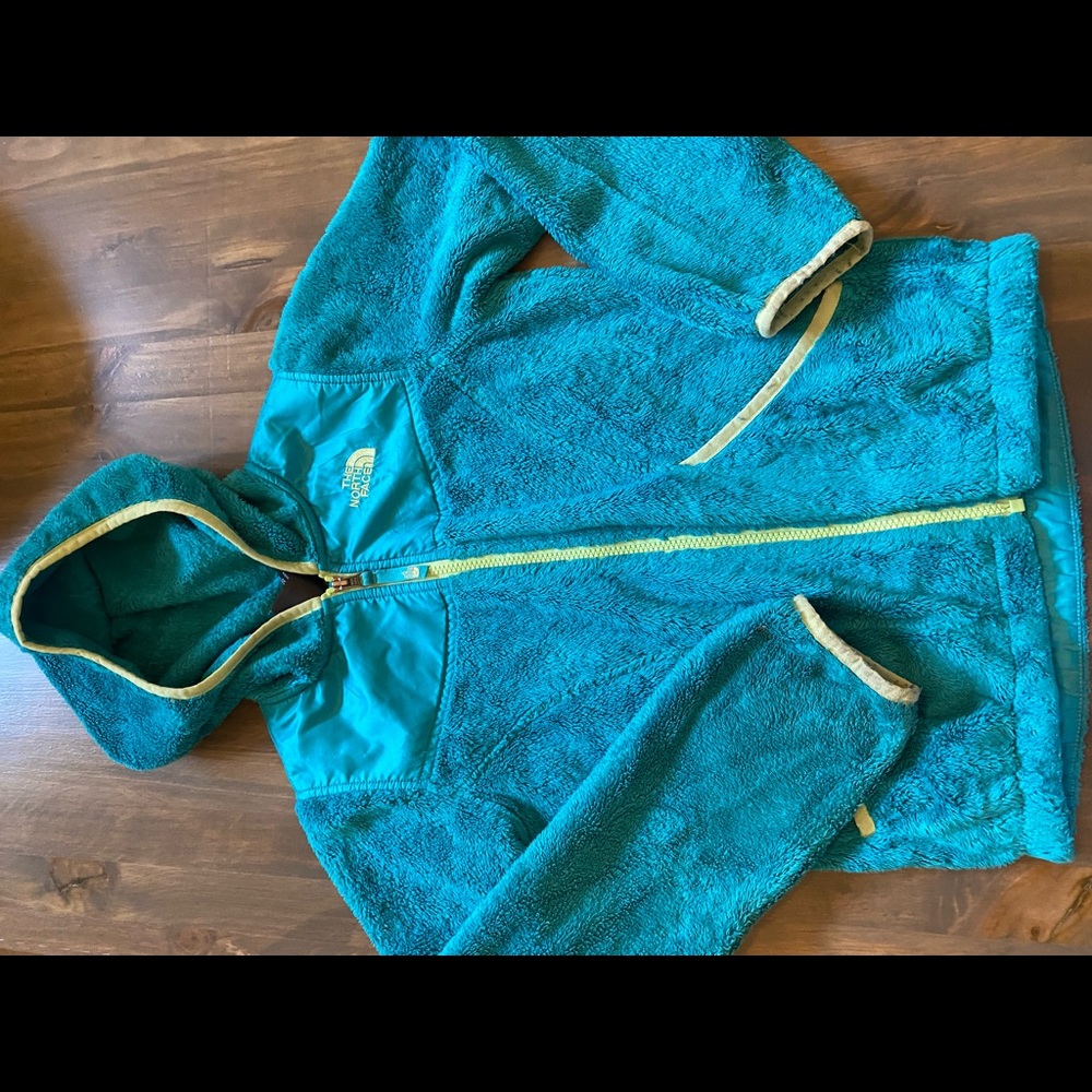 Size 10-12 kids North Face jacket